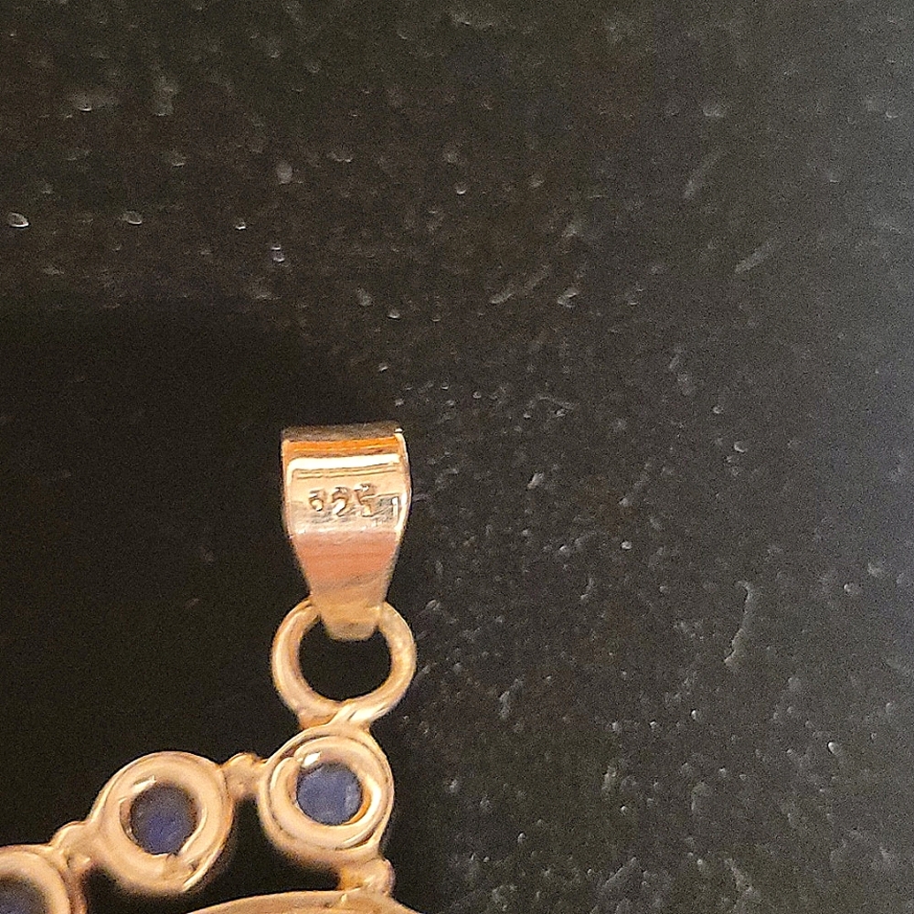 Vintage Sterling Silver Pendant - Picture 5 of 5